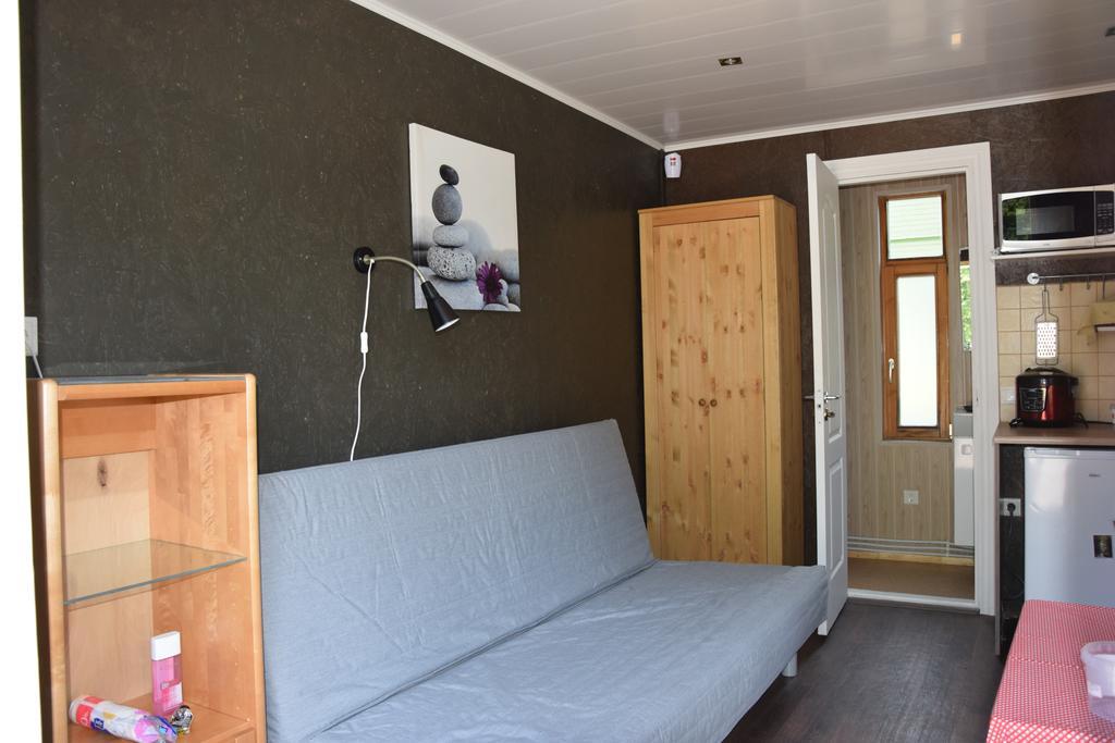 Melluzi Cottage Jūrkalne Εξωτερικό φωτογραφία