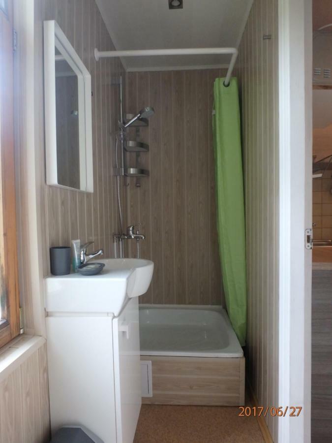 Melluzi Cottage Jūrkalne Εξωτερικό φωτογραφία